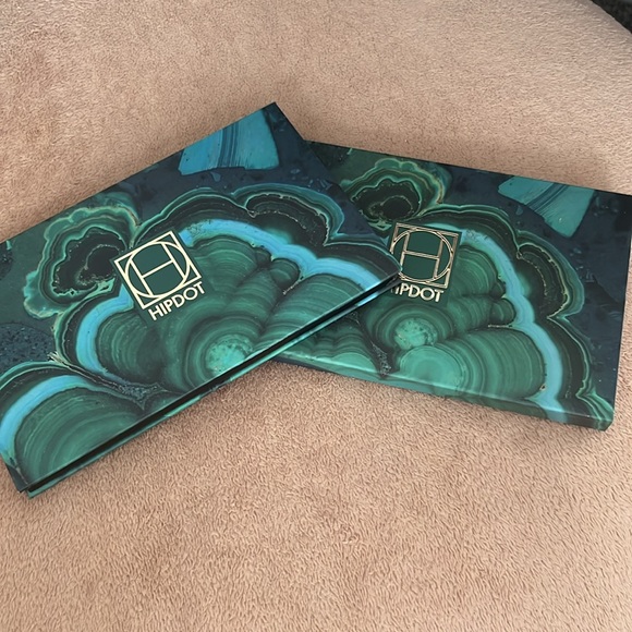 Hipdot Cenote Eyeshadow Palette - Picture 5 of 5